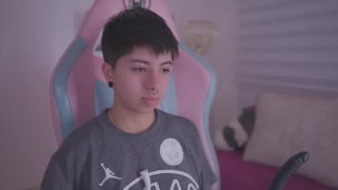 Blue  online show from 11/19/25, 12:38