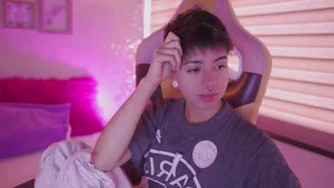 Blue  online show from 03/18/26, 03:26