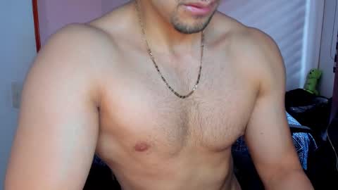 Twitter BreddTommy IG tommy bredd online show from 11/16/25, 05:40