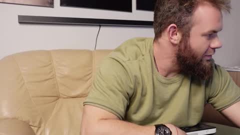 Snapshot of tommy_burnzzz chatting on 12/07/24, 09:28 tommy burnzzz online show from 12/07/24, 09:28