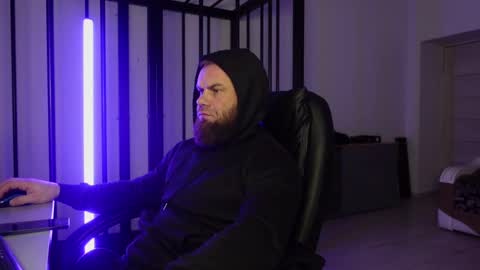 Snapshot of tommy_burnzzz chatting on 02/11/25, 03:29 tommy burnzzz online show from 02/11/25, 03:29