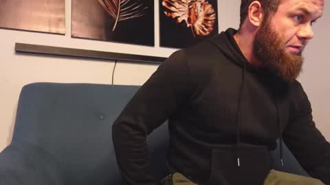 Snapshot of tommy_burnzzz chatting on 02/18/25, 03:21 tommy burnzzz online show from 02/18/25, 03:21