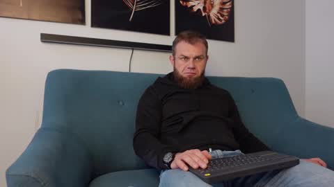 Snapshot of tommy_burnzzz chatting on 02/22/25, 09:23 tommy burnzzz online show from 02/22/25, 09:23