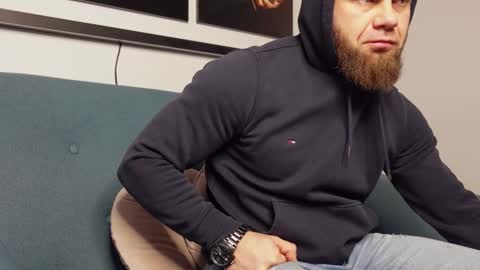 Snapshot of tommy_burnzzz chatting on 02/25/25, 05:41 tommy burnzzz online show from 02/25/25, 05:41