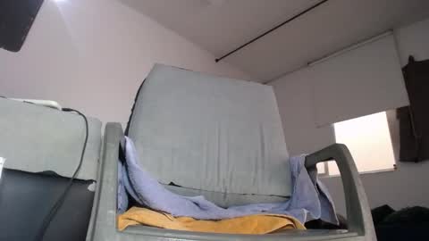   Thomas    online show from 01/21/25, 02:26