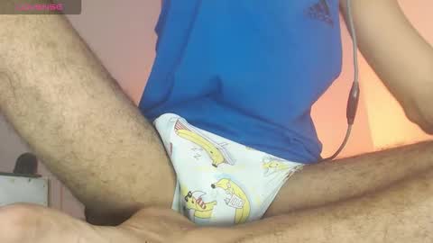 Snapshot of tommy_c0rtez chatting on 02/08/26, 12:14 Thomas online show from 02/08/26, 12:14