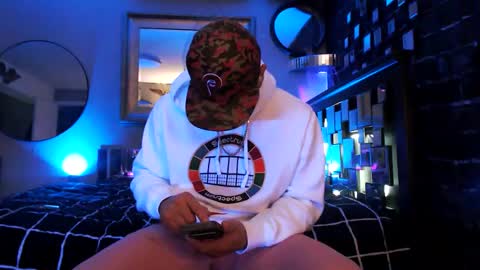 Tommy online show from 04/09/26, 04:23