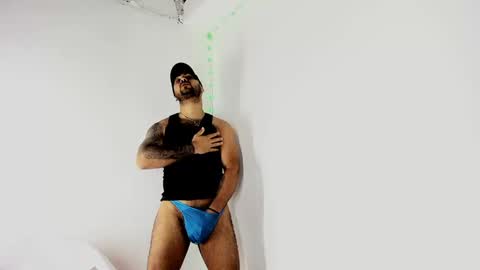 tommy_sccott online show from 09/19/25, 10:43