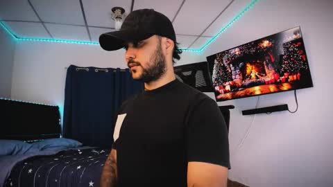 tommy_sccott online show from 12/15/25, 10:58