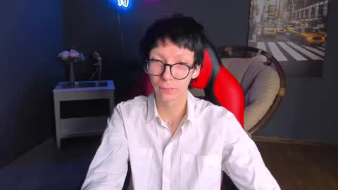 tommy_stars online show from 04/17/26, 08:45