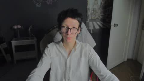 tommy_stars online show from 04/19/26, 08:33