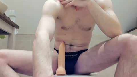 Tom online show from 02/22/25, 08:42