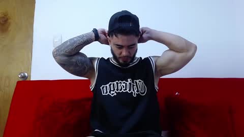 Snapshot of tommyblessd1 chatting on 01/14/25, 02:50 Steven online show from 01/14/25, 02:50