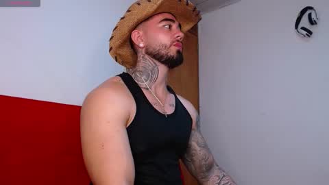 Snapshot of tommyblessd1 chatting on 11/11/25, 07:03 Steven online show from 11/11/25, 07:03