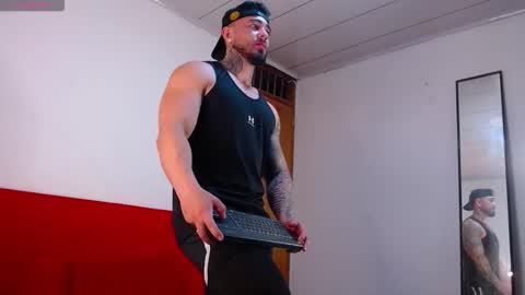 Snapshot of tommyblessd1 chatting on 02/04/26, 06:08 Steven online show from 02/04/26, 06:08