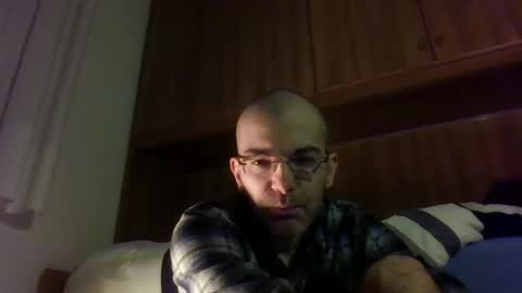 tommycorner online show from 01/01/25, 11:40