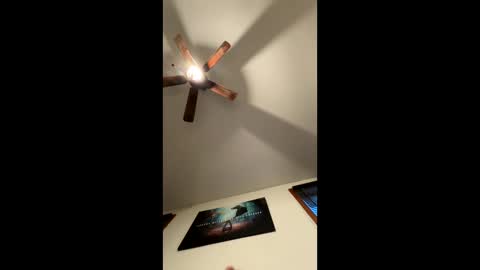 tommygunz62 online show from 12/21/25, 12:23