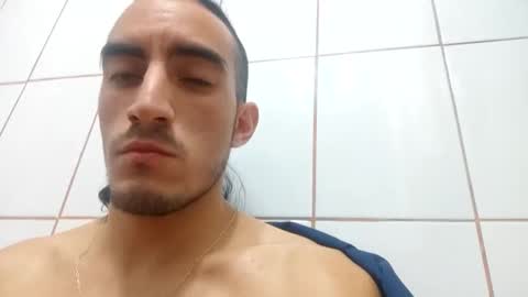 Snapshot of tommypv20 chatting on 12/03/24, 02:36 Tommy online show from 12/03/24, 02:36