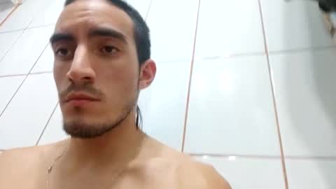 Snapshot of tommypv20 chatting on 12/26/24, 10:41 Tommy online show from 12/26/24, 10:41