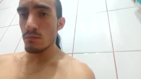 Snapshot of tommypv20 chatting on 01/21/25, 05:49 Tommy online show from 01/21/25, 05:49