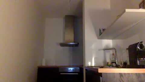 Thomas Fit online show from 01/21/25, 08:32