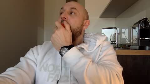 Thomas Fit online show from 02/04/25, 10:54