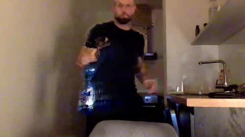 Thomas Fit online show from 02/25/25, 09:02