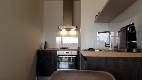 Thomas Fit online show from 03/11/25, 11:33