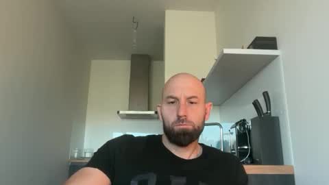 Thomas Fit online show from 09/29/25, 06:07