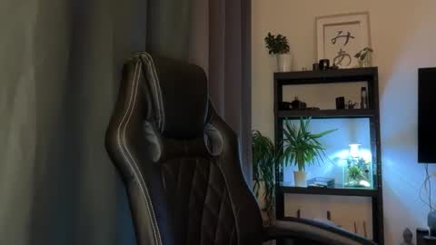 Thomas Fit online show from 11/29/25, 09:07