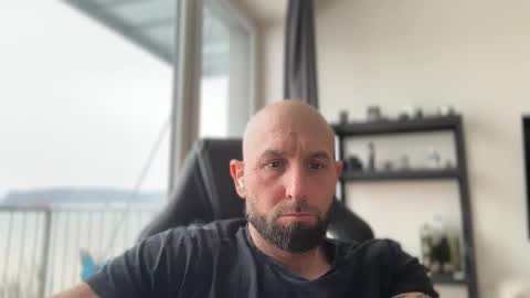 Thomas Fit online show from 02/04/26, 01:06