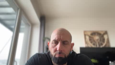 Thomas Fit online show from 02/17/26, 12:01