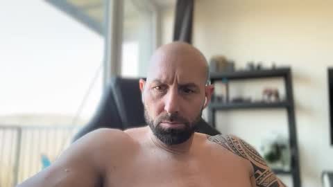 Thomas Fit online show from 03/18/26, 10:18