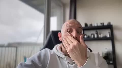 Thomas Fit online show from 03/26/26, 07:47