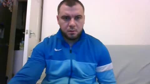 Snapshot of tommyy19901 chatting on 12/10/24, 09:54 tommyy19901 online show from 12/10/24, 09:54