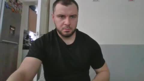 Snapshot of tommyy19901 chatting on 02/15/25, 10:55 tommyy19901 online show from 02/15/25, 10:55