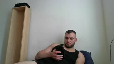 Snapshot of tommyy19901 chatting on 05/30/26, 09:50 tommyy19901 online show from 05/30/26, 09:50
