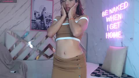 leyla  online show from 01/15/25, 03:33