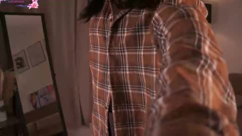 Snapshot of tomokodelce chatting on 02/21/26, 03:18 Rana online show from 02/21/26, 03:18