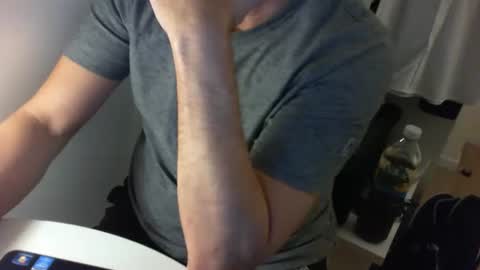 Tom online show from 12/12/24, 07:04