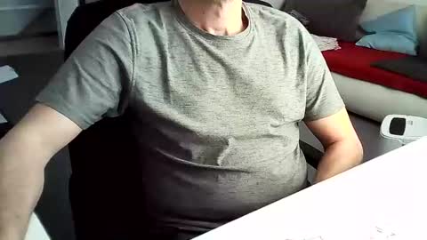 Tom online show from 12/16/24, 11:44