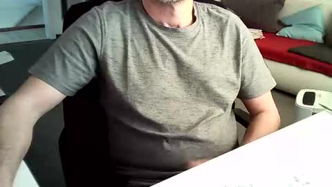 Tom online show from 12/16/24, 02:49