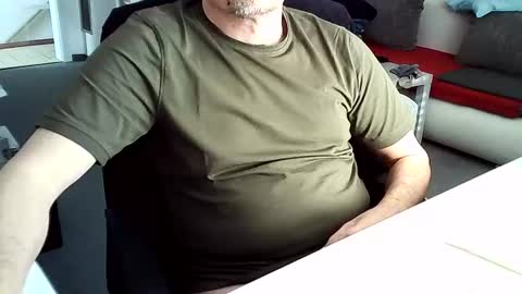 Tom online show from 02/17/25, 12:27