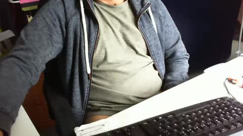 Tom online show from 09/22/25, 11:12