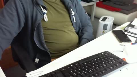 Tom online show from 10/07/25, 10:45