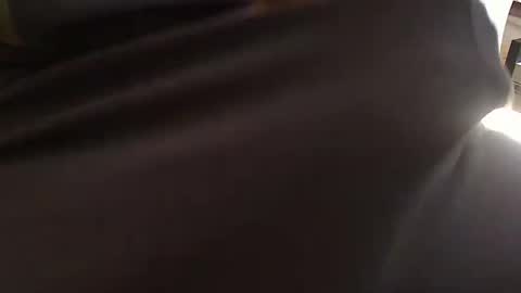 Snapshot of tomvill chatting on 03/03/26, 10:10 tomvill online show from 03/03/26, 10:10