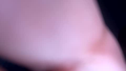 Snapshot of toneda chatting on 10/20/25, 09:10 toneda online show from 10/20/25, 09:10