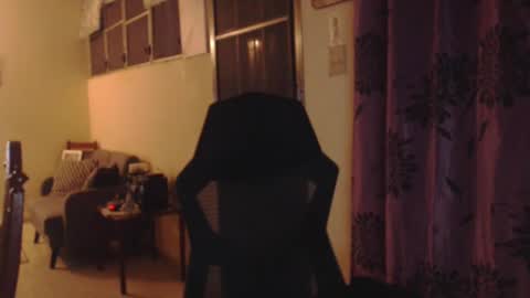 Snapshot of toni2814 chatting on 02/24/25, 01:57 Antonio online show from 02/24/25, 01:57