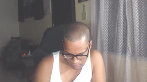 Snapshot of toni2814 chatting on 09/20/25, 02:56 Antonio online show from 09/20/25, 02:56