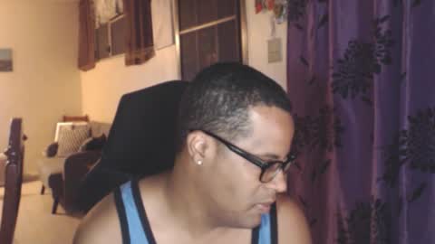 Antonio online show from 11/22/25, 02:21